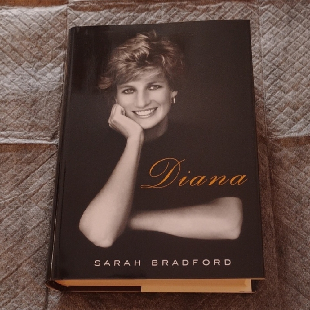 Diana by Sarah Bradford Hardcover Book Princess Diana 2006